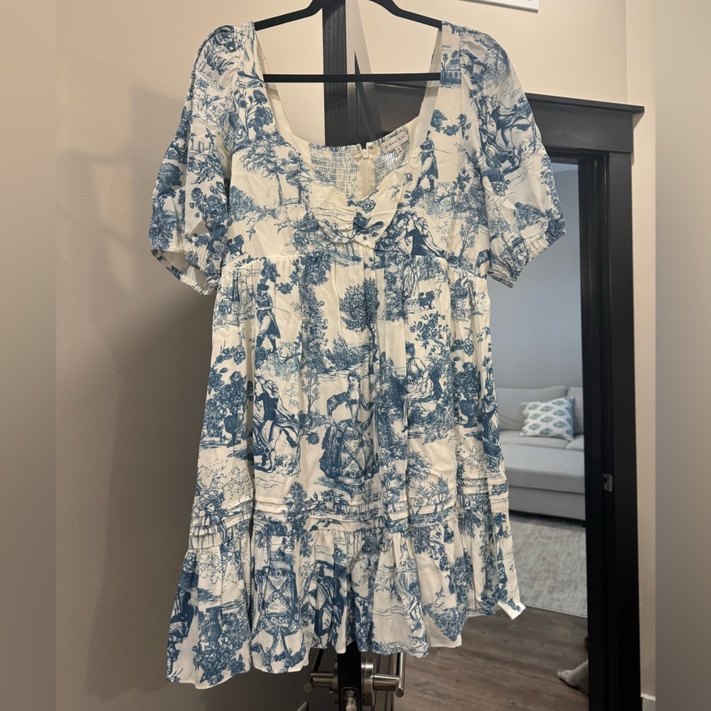 Blue and White Gianni Bini Women's Dress